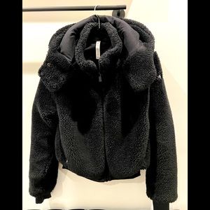Alo fuax fur jacket